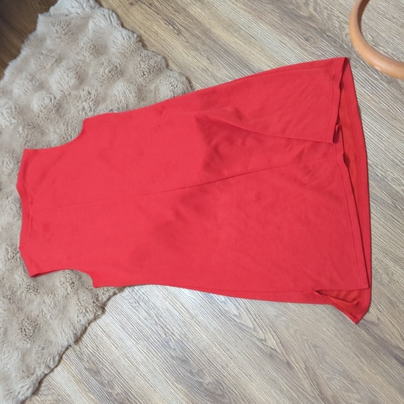 Red Sleeveless Women's Dress - Picture 6 of 6